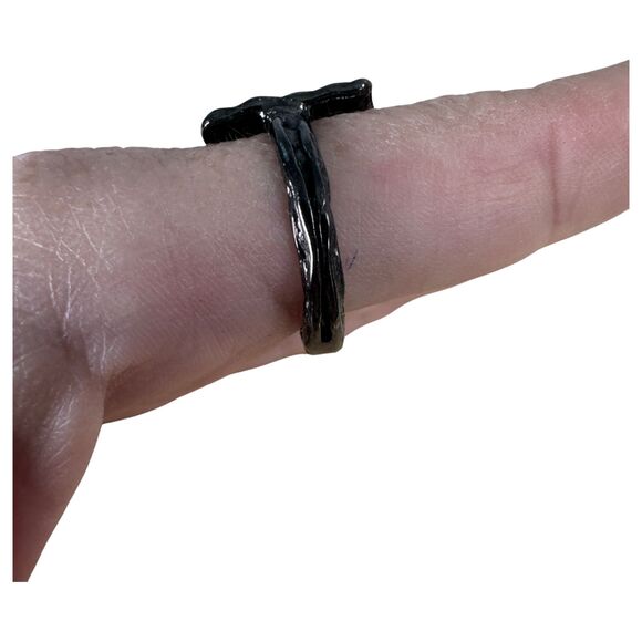 Sterling Silver 925 Peridot Artisan Ring Approximate Size 9 - Picture 4 of 5